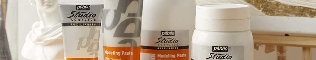 الورنيش والوسائط والمعاجين